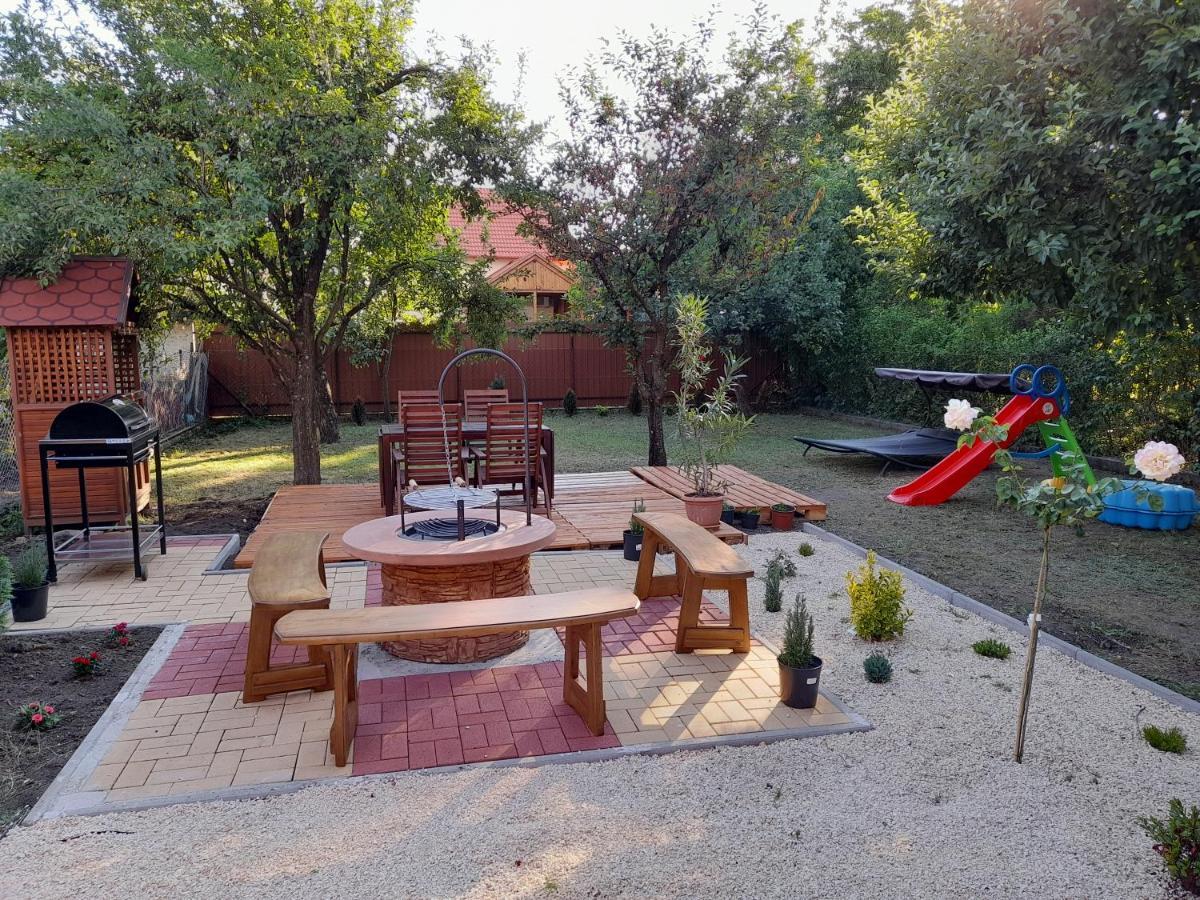 Nárcisz 2 Hébergement de vacances